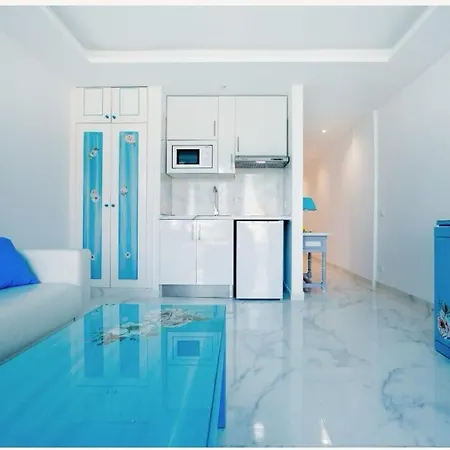 New Sea& Sun Ponderosa Apartment, In Costa Adeje شقة *
